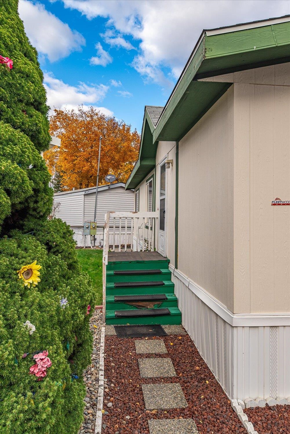 2601 North Barker Road, Unit 59 Spokane Valley, WA 99027 - Photo 2 of 33 Gallery Image 2