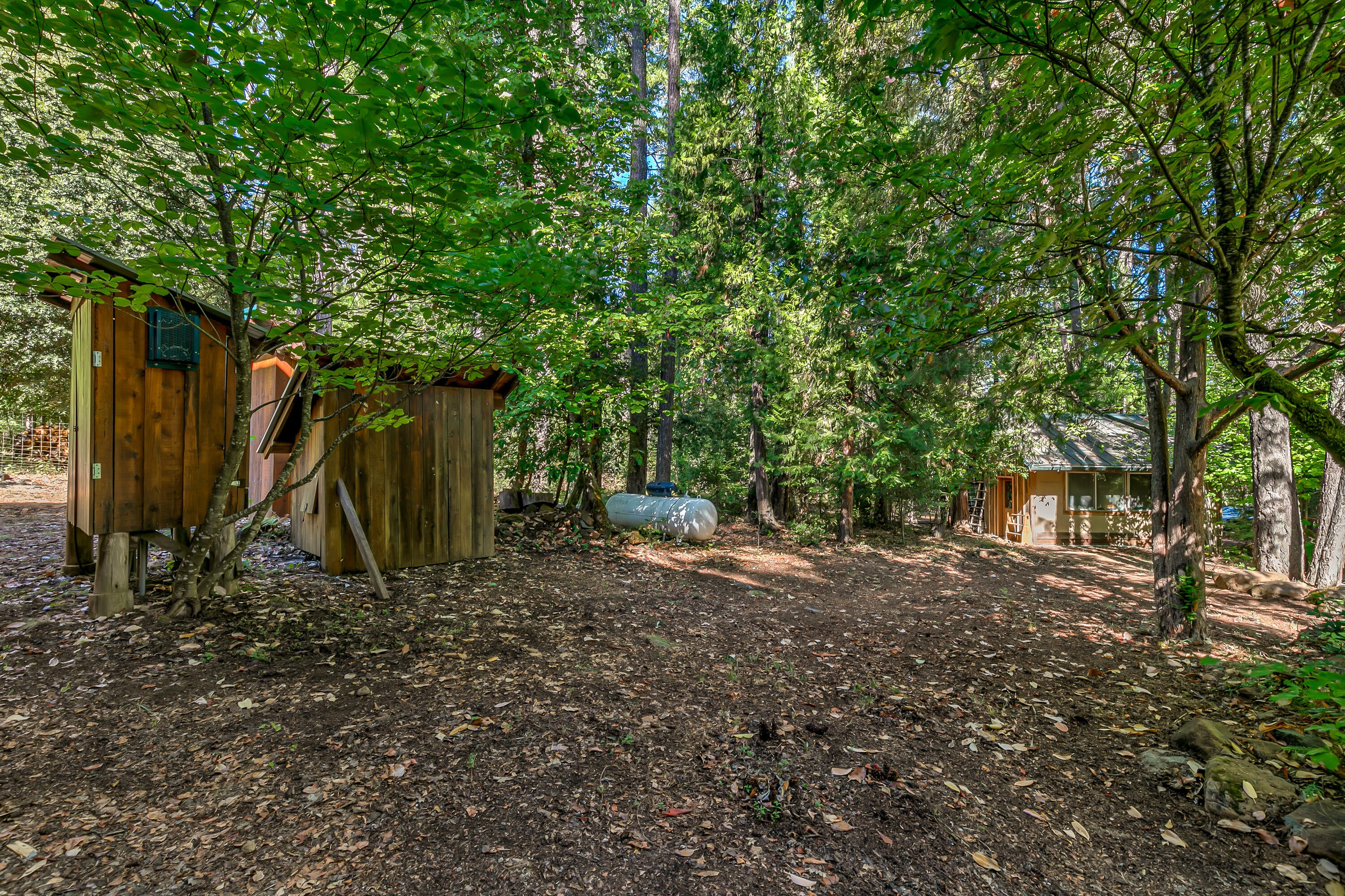 3496 East Fork Road Williams, OR 97544 - Photo 59 of 97 shed