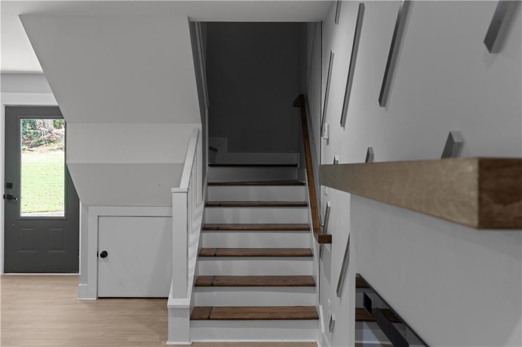 2381 Highpoint Road Snellville, GA 30078 - Photo 27 of 51 Gallery Image 27