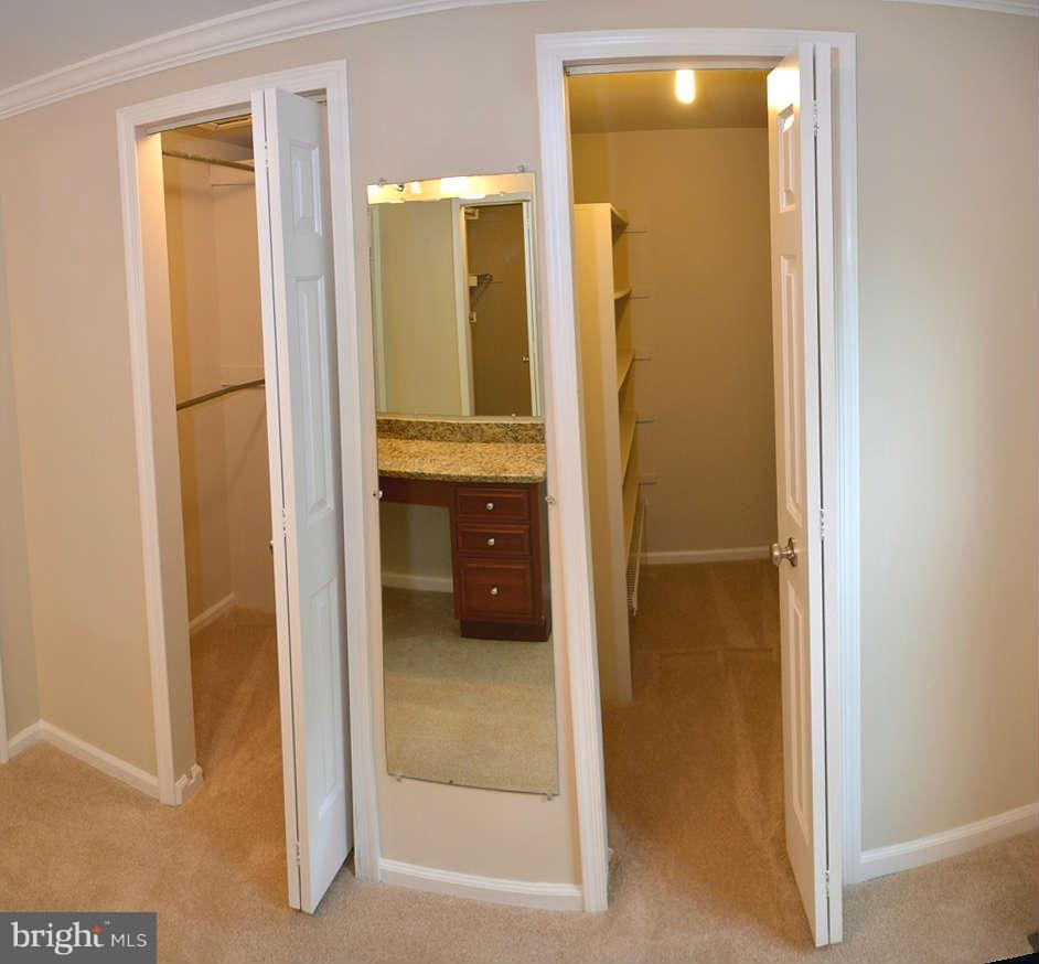 135 Hamilton Road Sterling, VA 20165 - Photo 20 of 30 Bedroom Master