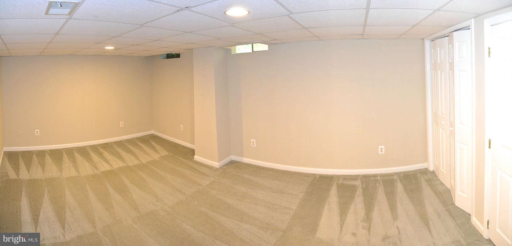 135 Hamilton Road Sterling, VA 20165 - Photo 25 of 30 Bedroom