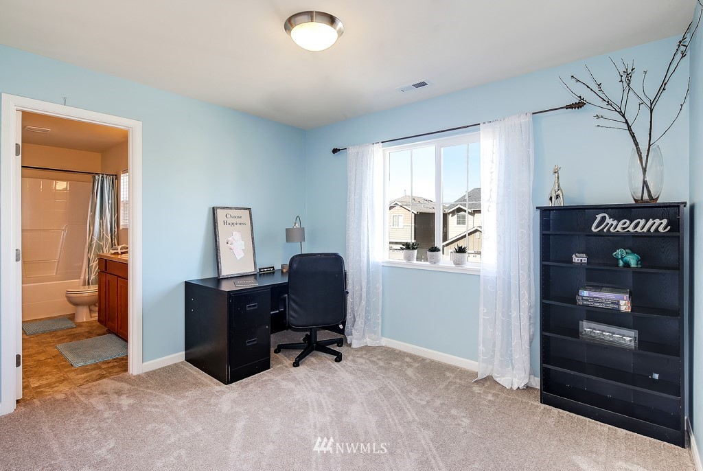 3018 183rd Place Southeast Bothell, WA 98012 - Photo 11 of 25 Gallery Image 11