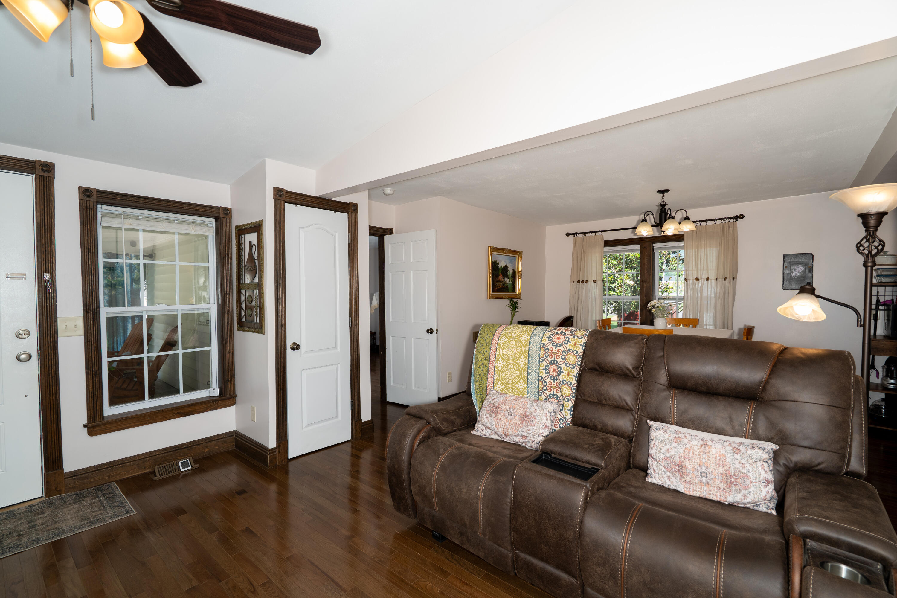 1529 Main Street Dunlap, TN 37327 - Photo 6 of 29 DSC00007