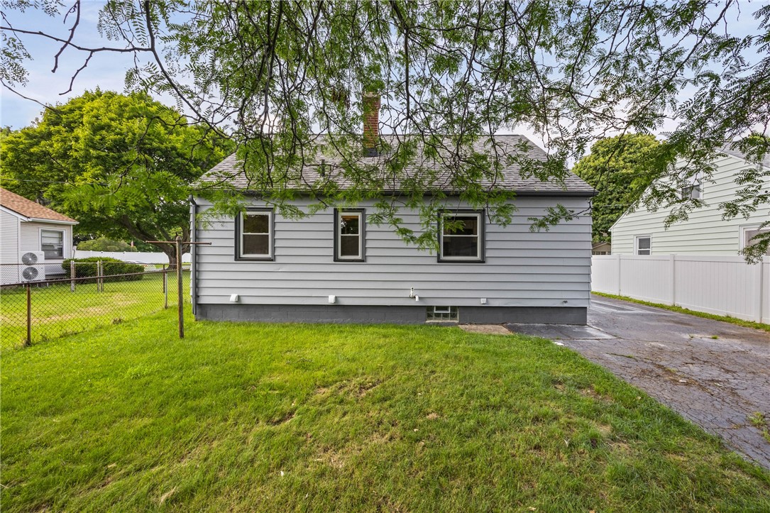 169 Dunn Street Rochester, NY 14621 - Photo 40 of 45