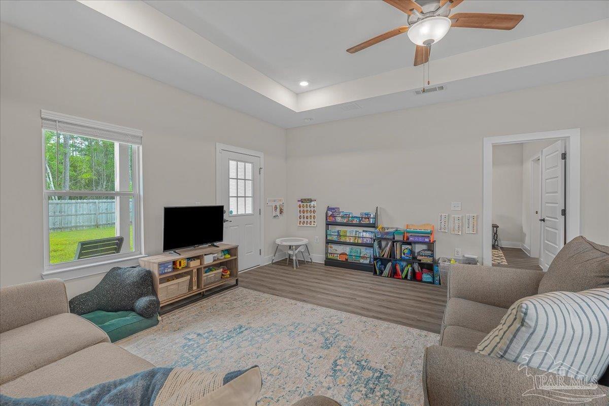 3003 North 33rd Avenue Milton, FL 32583 - Photo 13 of 28