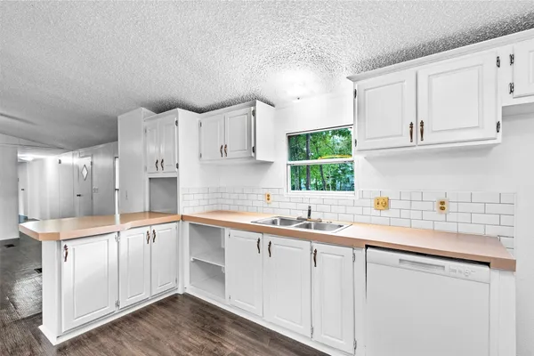 $1,950 | 19339 Forest Ln Circle, New Caney, TX 77357