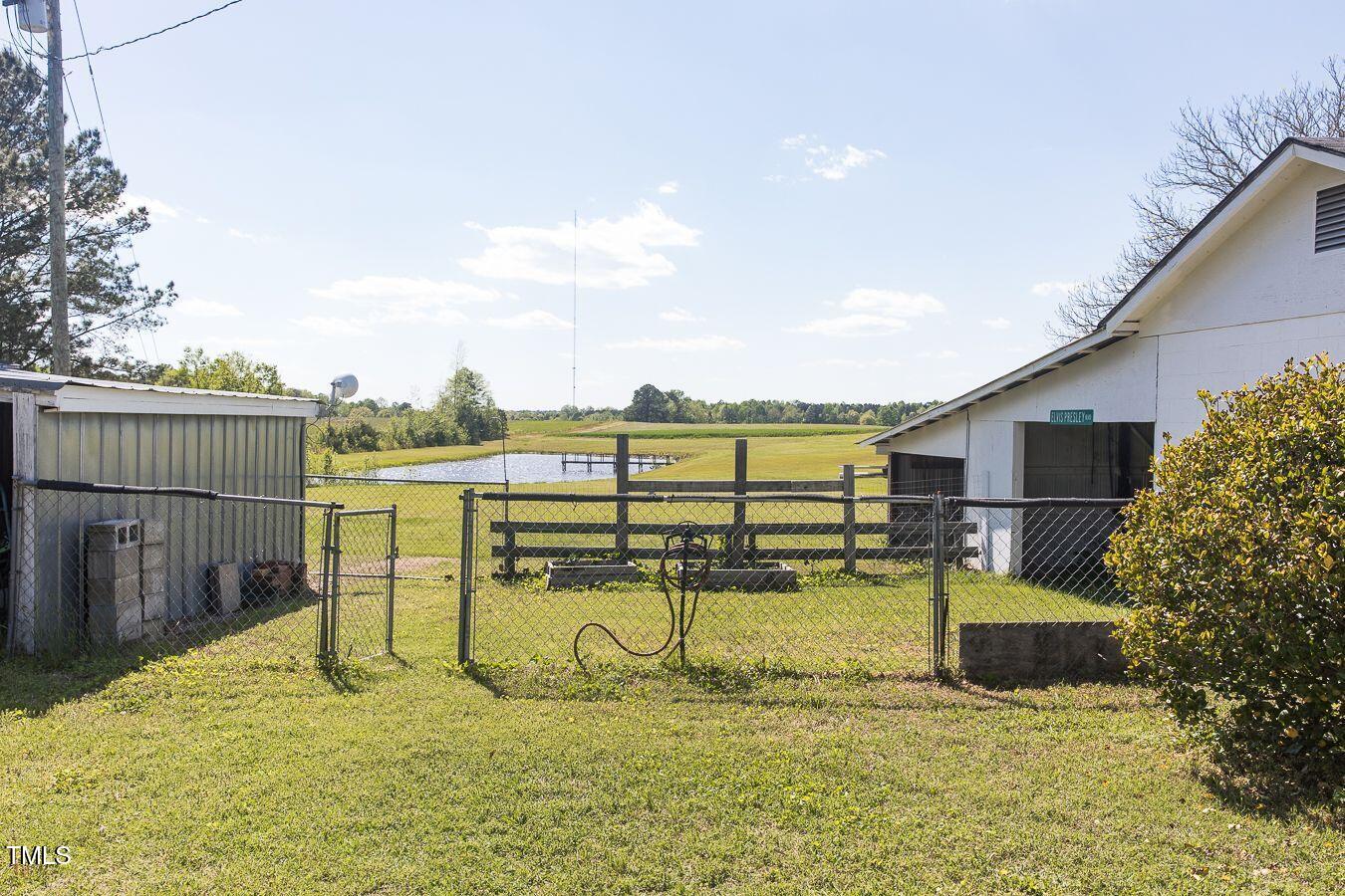 481 Firetower Road Louisburg, NC 27549 - Photo 11 of 60 f3