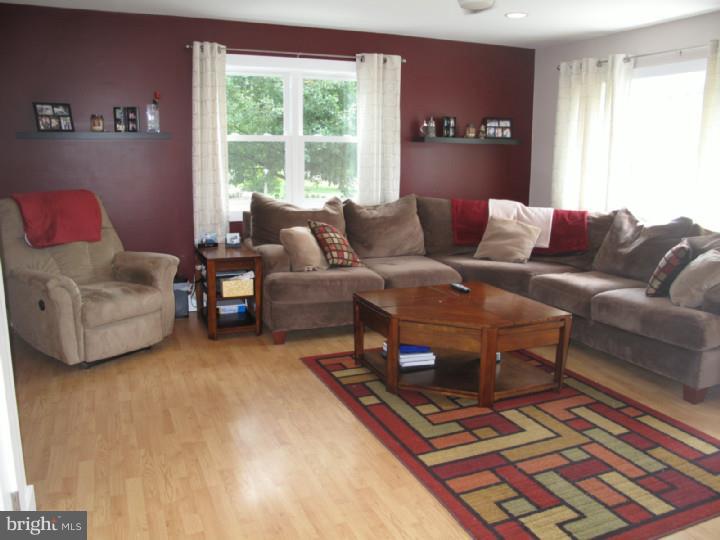 20 Belmar Road Hatboro, PA 19040 - Photo 8 of 19 Gallery Image 8