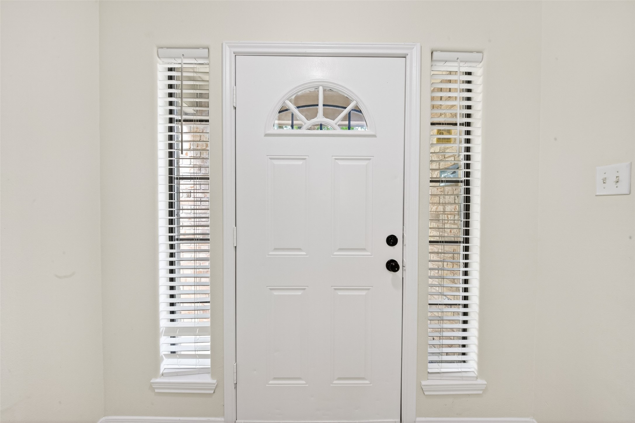 4502 Mallow Street, Unit A Houston, TX 77051 - Photo 5 of 35 Entryway into unit A.