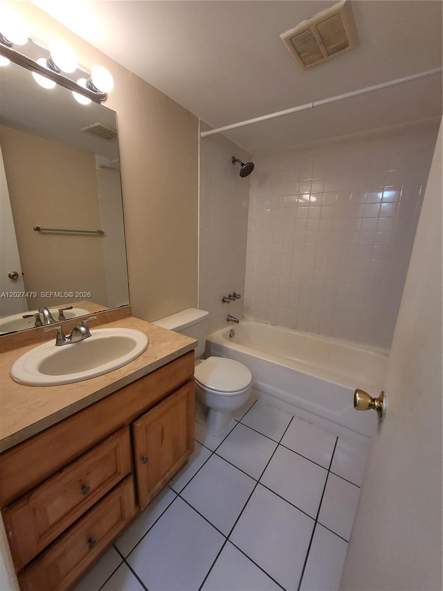 405 South Pine Island Road, Unit 308D Plantation, FL 33324 - Photo 13 of 16