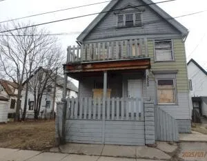 $13,900 | 2920 North 20th Street, Unit 2920A, Milwaukee, WI 53206