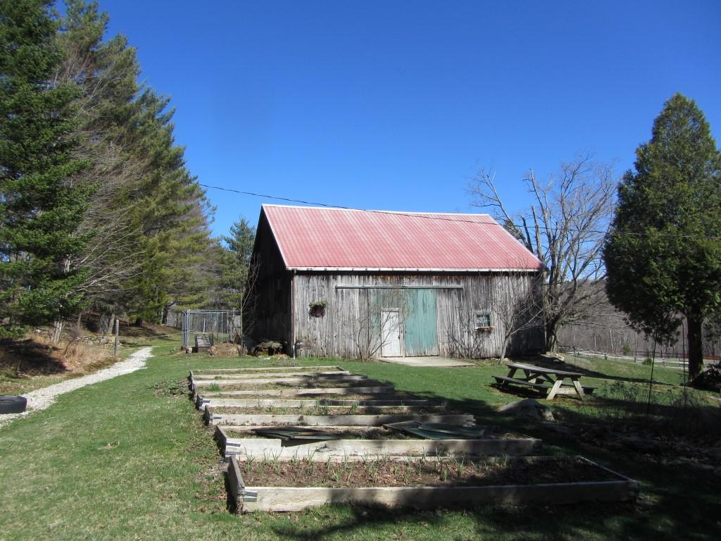 130 Goldmine Road Readsboro, VT 05350 - Photo 4 of 35
