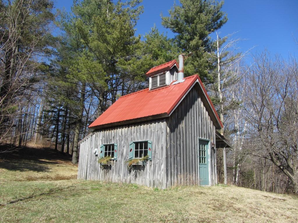 130 Goldmine Road Readsboro, VT 05350 - Photo 5 of 35