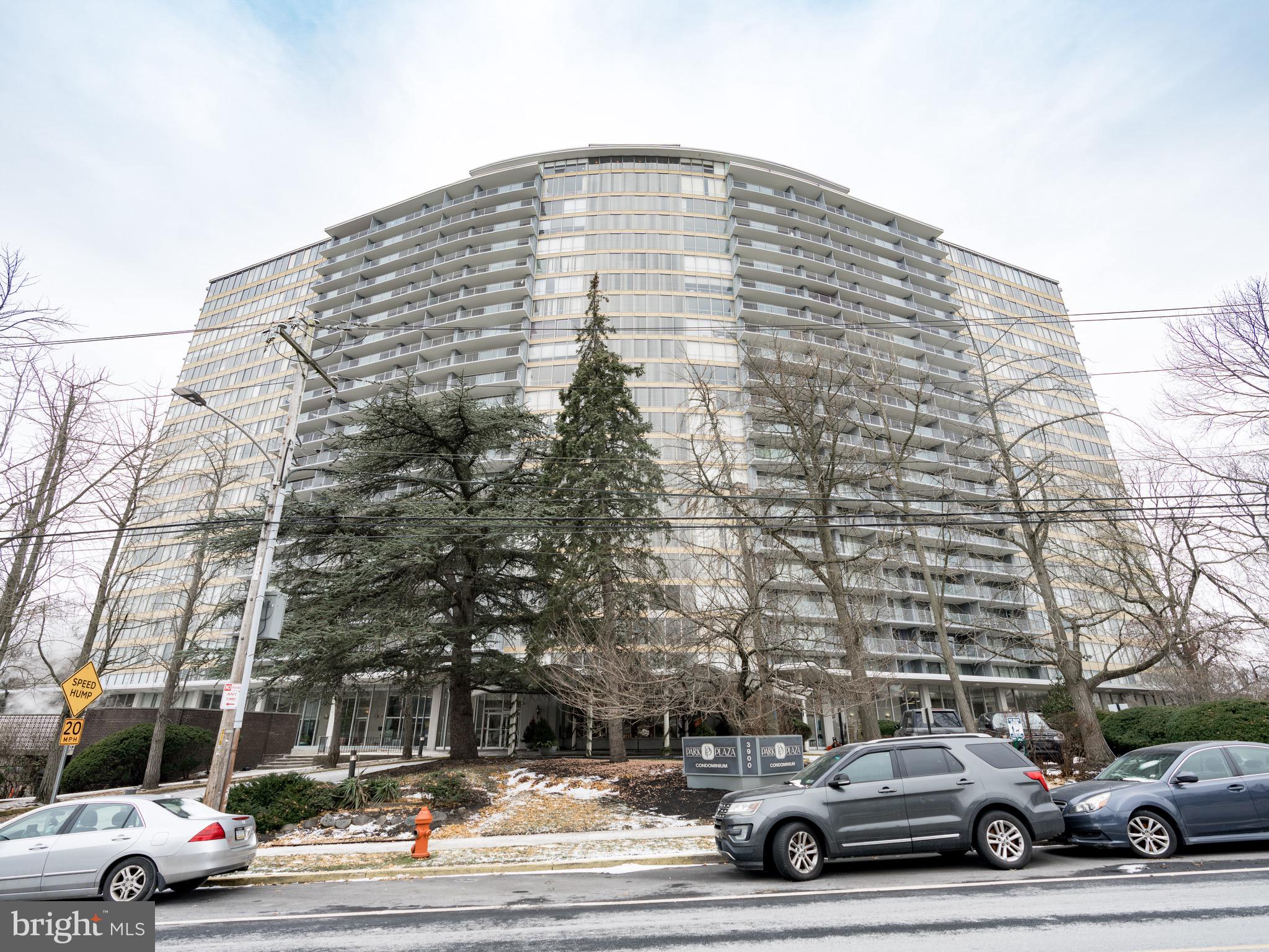 3900 West Ford Road, Unit 18B Philadelphia, PA 19131 - Photo 2 of 21