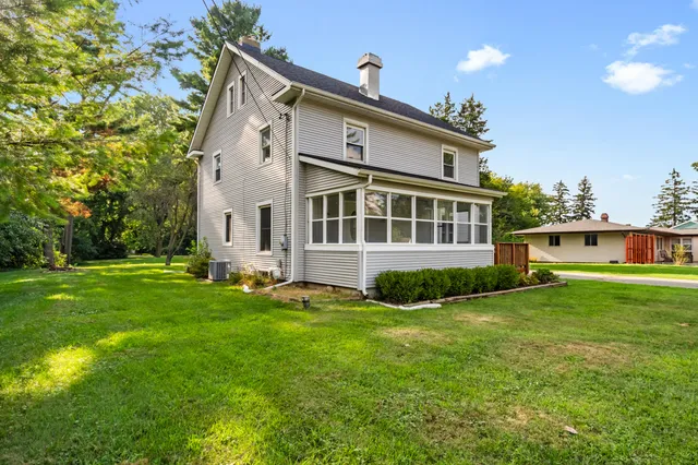 $235,000 | 1050 Maynard Avenue, Jackson, MI 49202