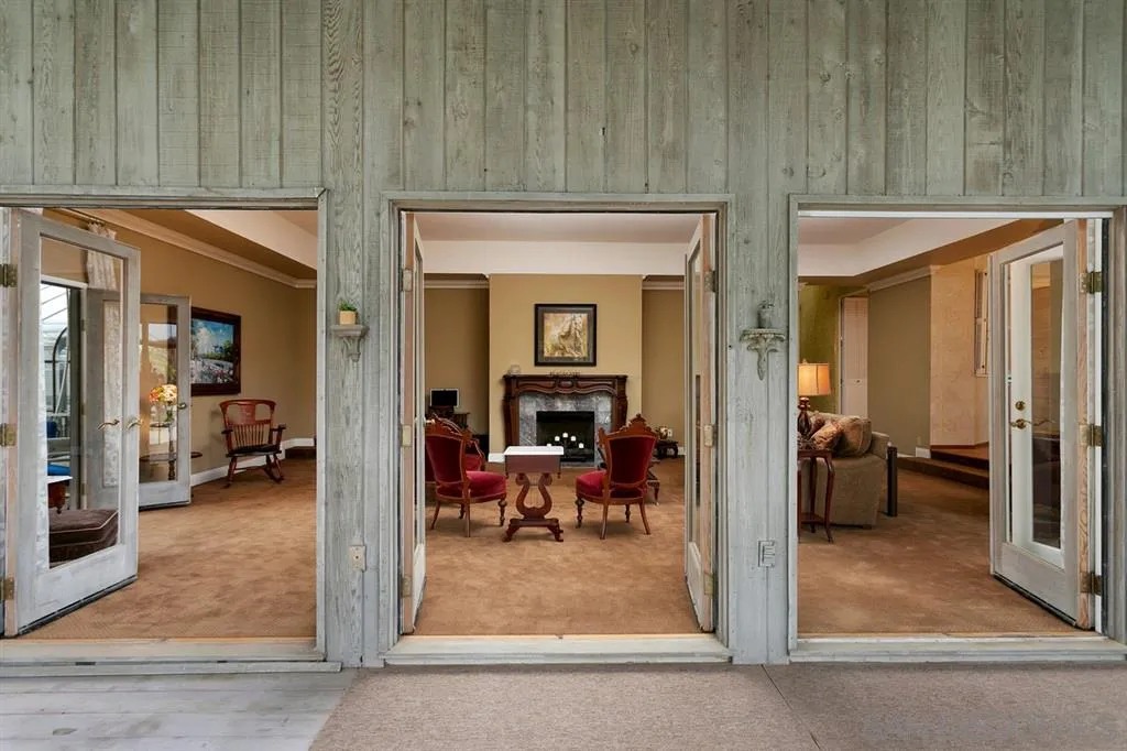 1154 Capra Way Fallbrook, CA 92028 - Photo 8 of 25 a view of a livingroom with furniture