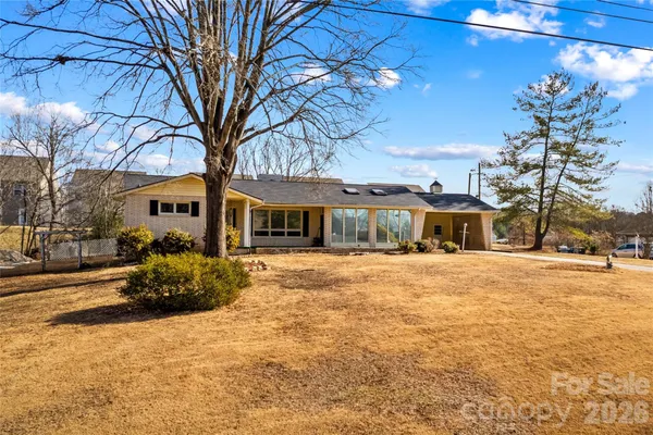 $320,000 | 305 Sills Drive, Salisbury, NC 28146