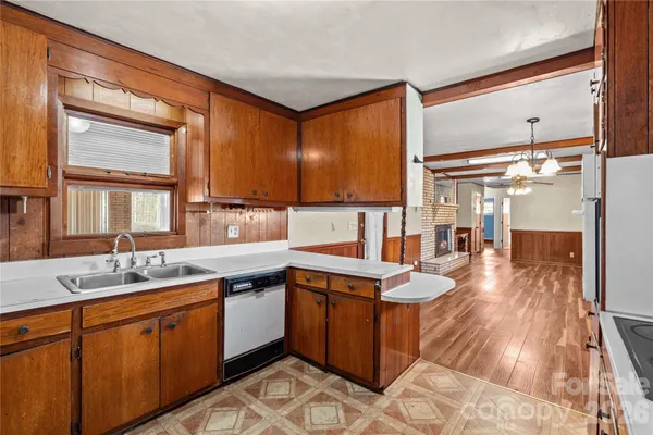 $320,000 | 305 Sills Drive, Salisbury, NC 28146