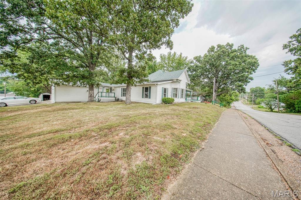 103 South Pershing Street Salem, MO 65560 - Photo 36 of 55