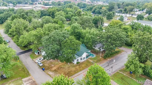 $182,500 | 103 South Pershing Street, Salem, MO 65560