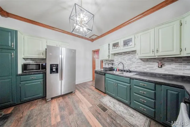 $182,500 | 103 South Pershing Street, Salem, MO 65560