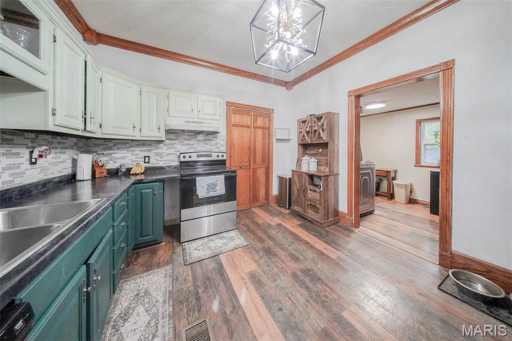 103 South Pershing Street Salem, MO 65560 - Photo 6 of 55