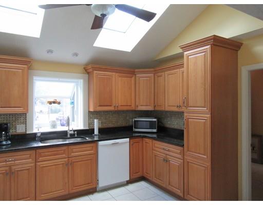 100 Worcester Road Webster, MA 01570 - Photo 4 of 20 Gallery Image 4