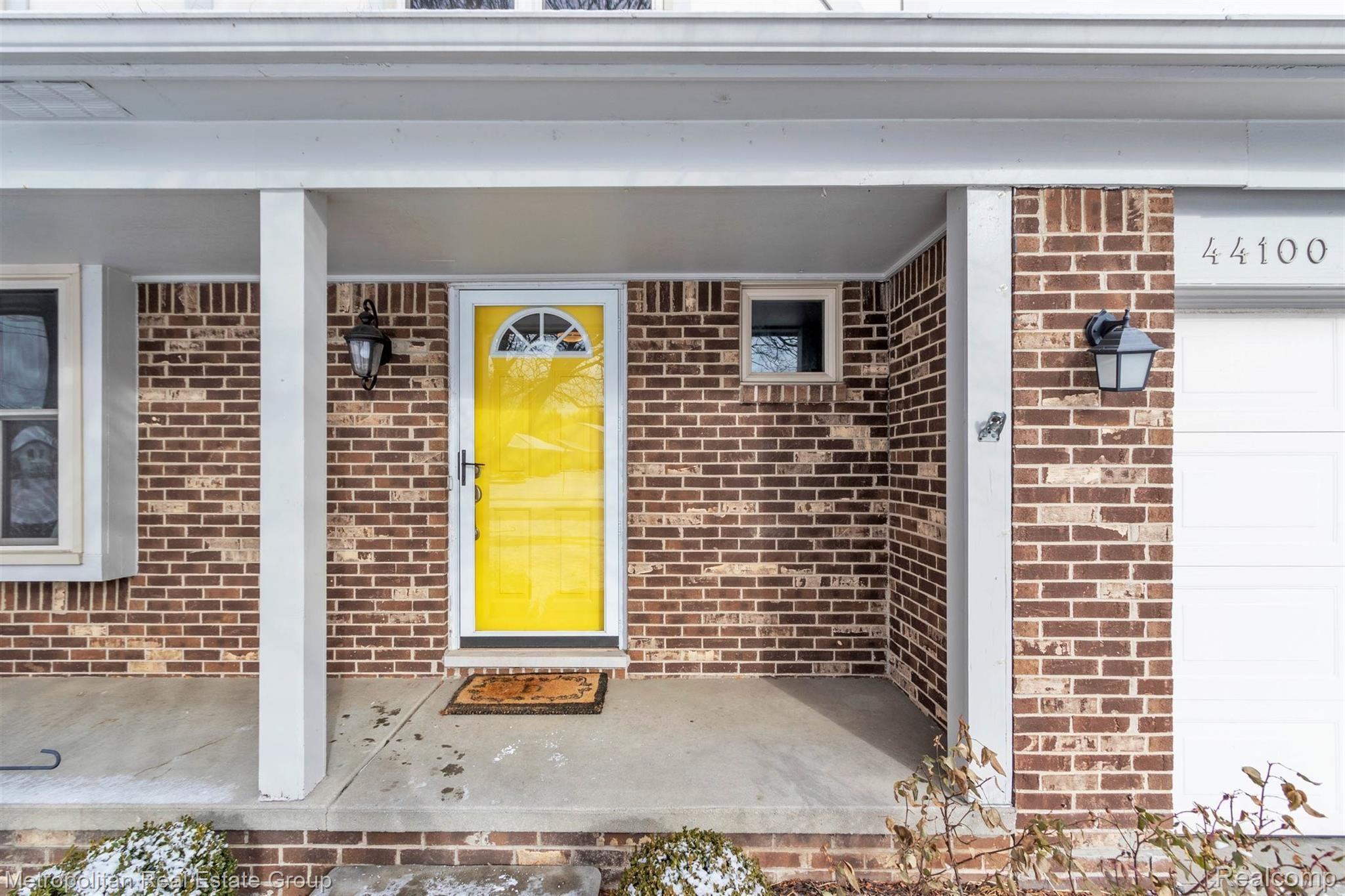 44100 Proctor Road Canton, MI 48188 - Photo 2 of 30 2 Front Door.jpg