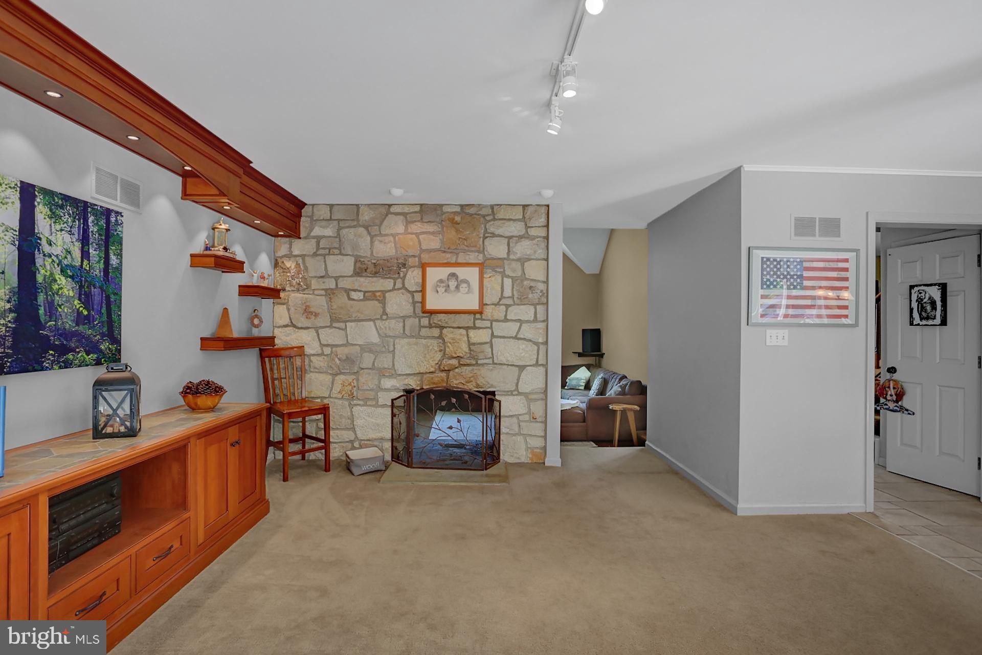 1185 Morgantown Road Morgantown, PA 19543 - Photo 11 of 54 Gallery Image 11