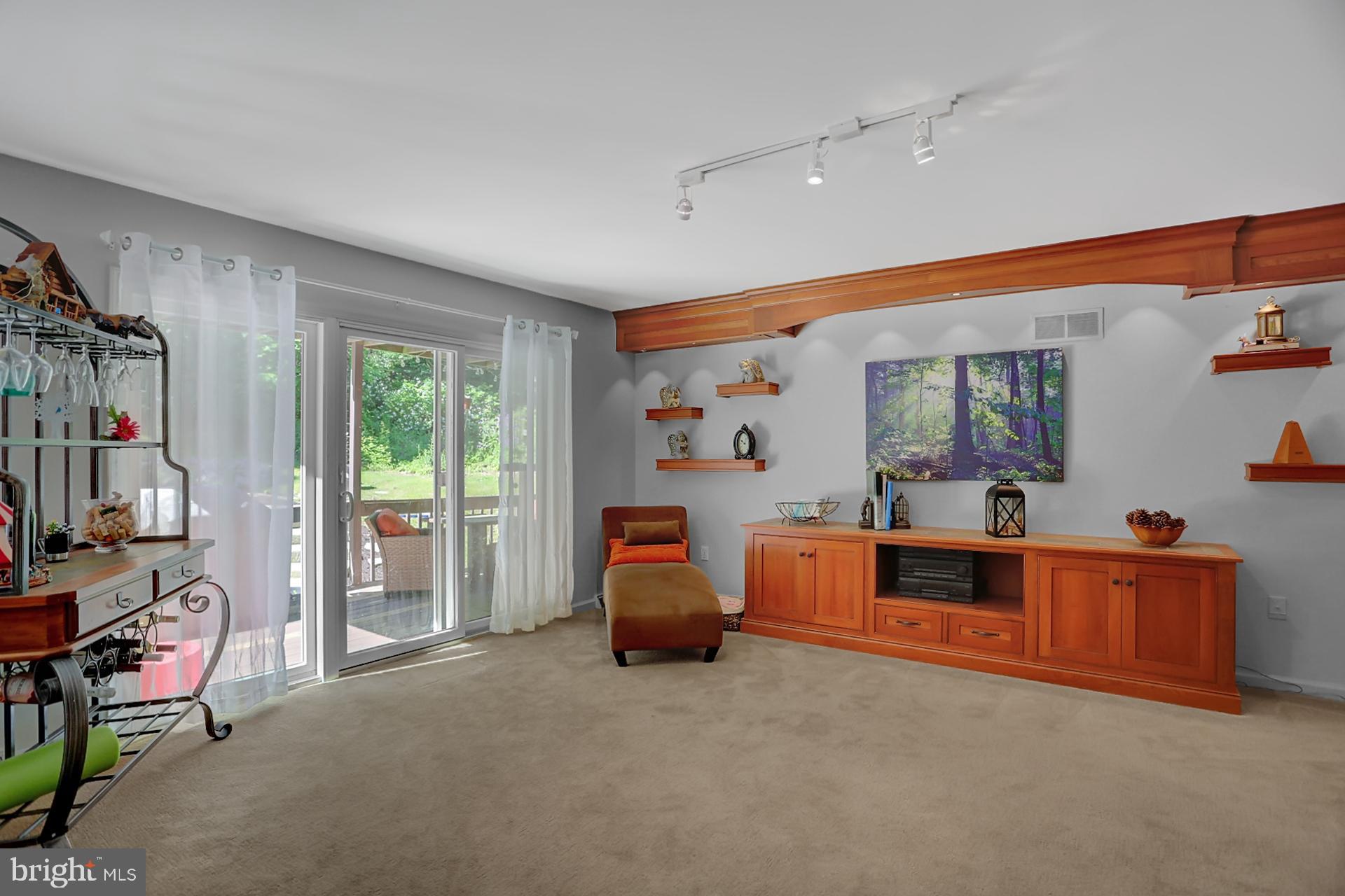 1185 Morgantown Road Morgantown, PA 19543 - Photo 12 of 54 Gallery Image 12