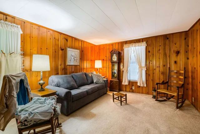 $193,000 | 100 Jr Avenue, Shenandoah, VA 22849