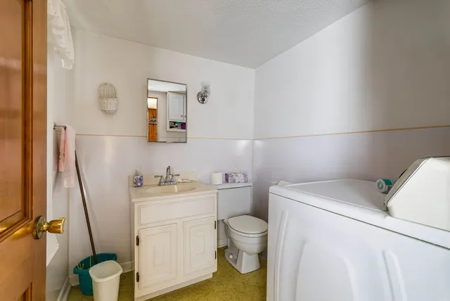 $193,000 | 100 Jr Avenue, Shenandoah, VA 22849