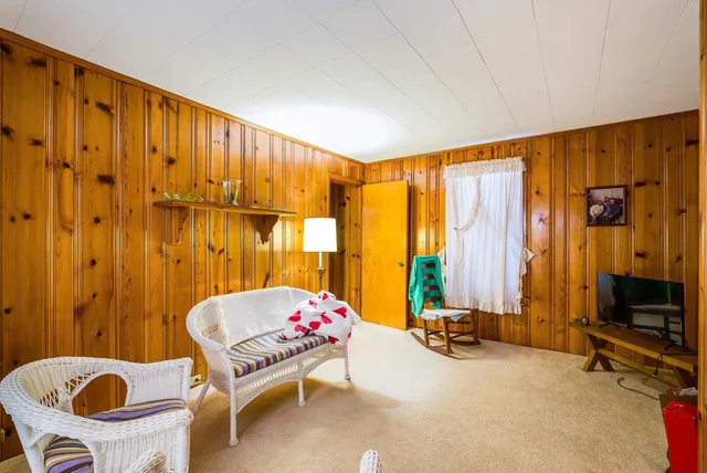 $193,000 | 100 Jr Avenue, Shenandoah, VA 22849