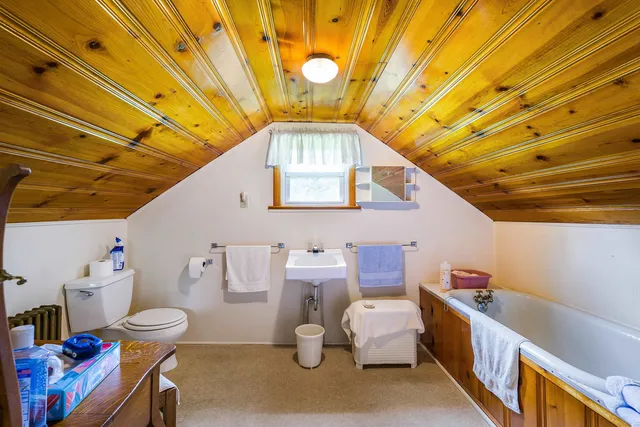 $193,000 | 100 Jr Avenue, Shenandoah, VA 22849