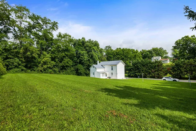 $193,000 | 100 Jr Avenue, Shenandoah, VA 22849