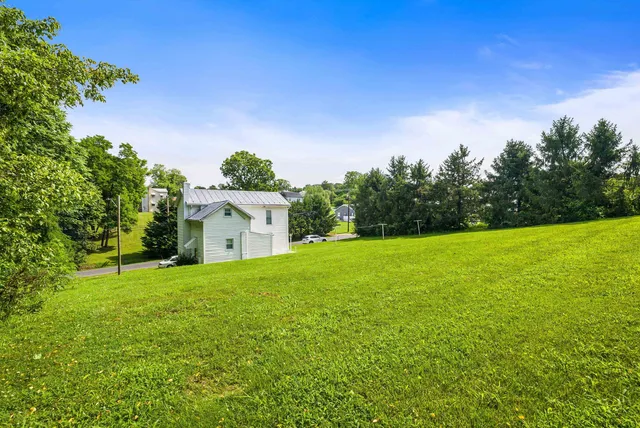 $193,000 | 100 Jr Avenue, Shenandoah, VA 22849