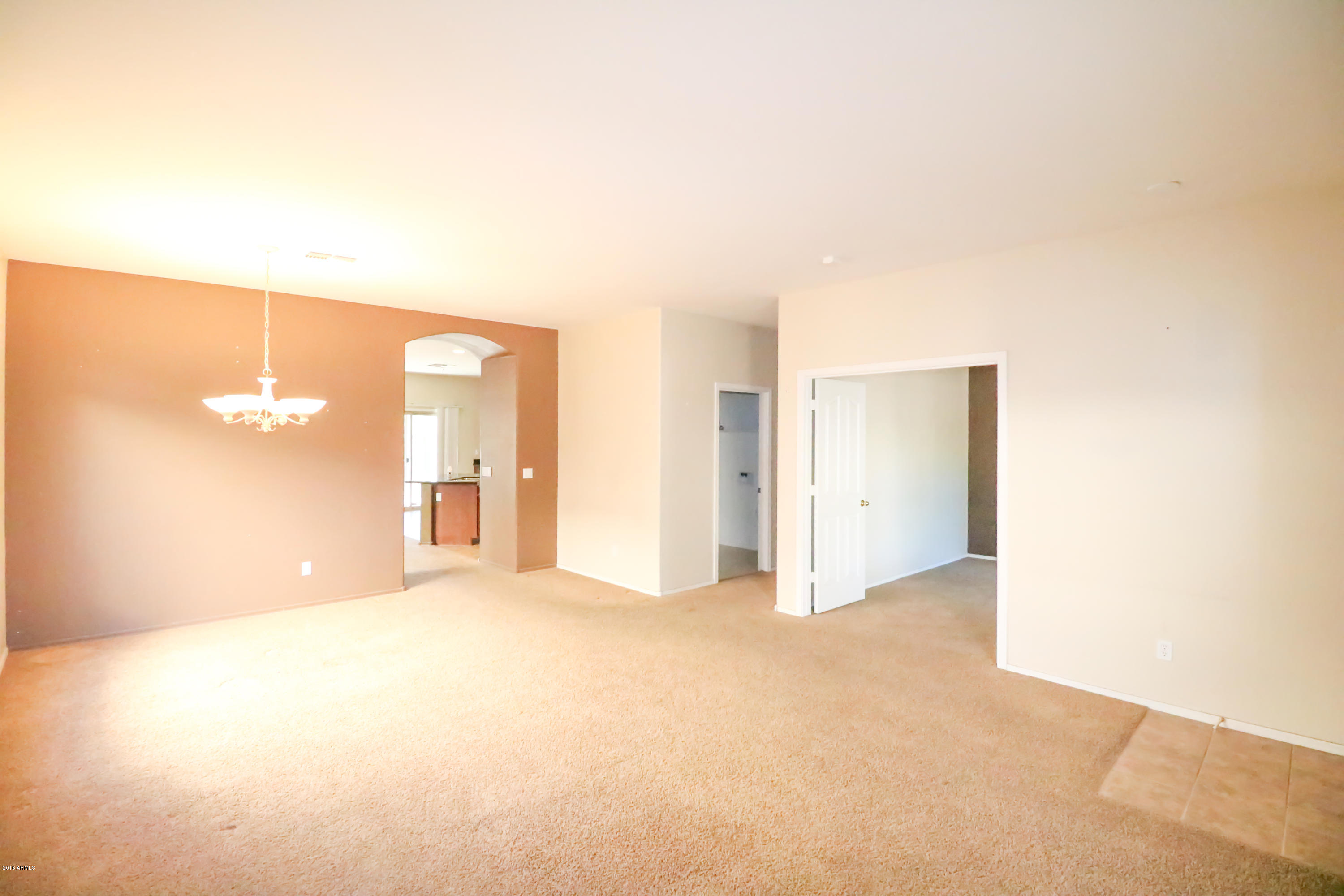 7033 West Beverly Road Laveen, AZ 85339 - Photo 3 of 26 Living room & dining area