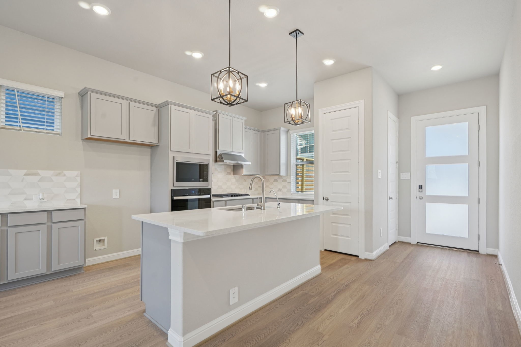 619 Topwater Trail Kemah, TX 77565 - Photo 12 of 39