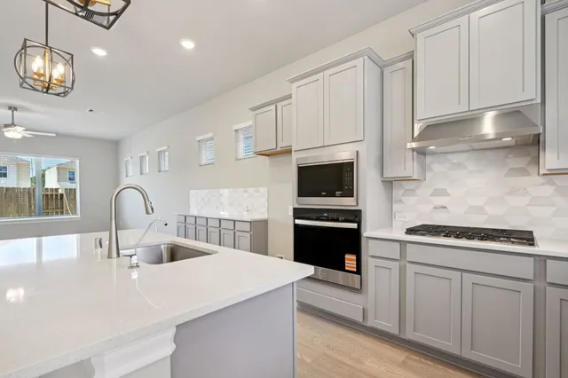 $340,020 | 619 Topwater Trail, Kemah, TX 77565