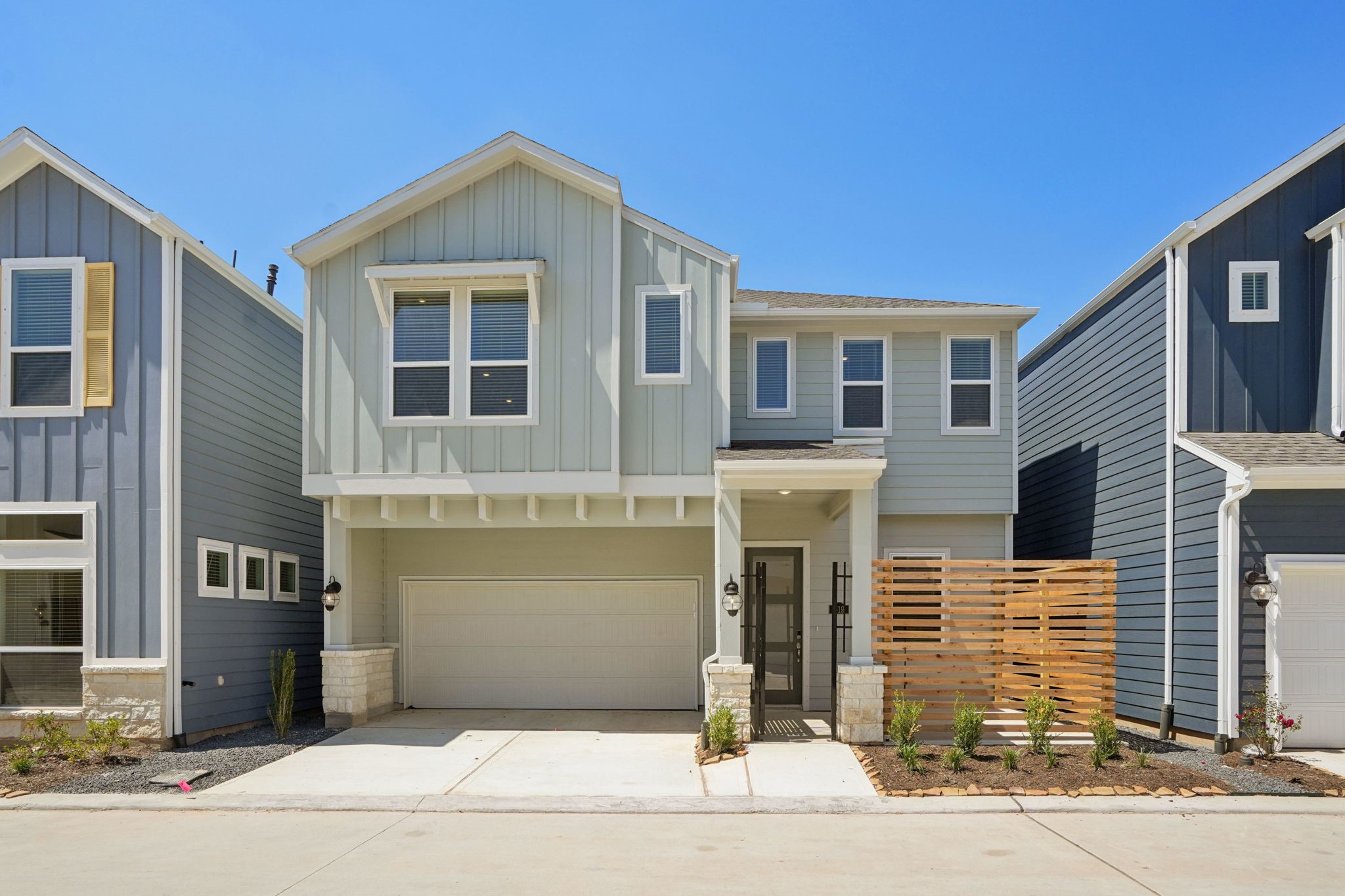 619 Topwater Trail Kemah, TX 77565 - Photo 2 of 39