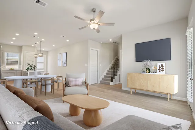 $340,020 | 619 Topwater Trail, Kemah, TX 77565