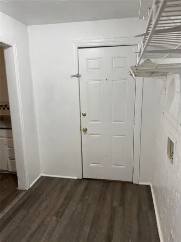 $1,500 | 306 North Cleveland Avenue, Sherman, TX 75090