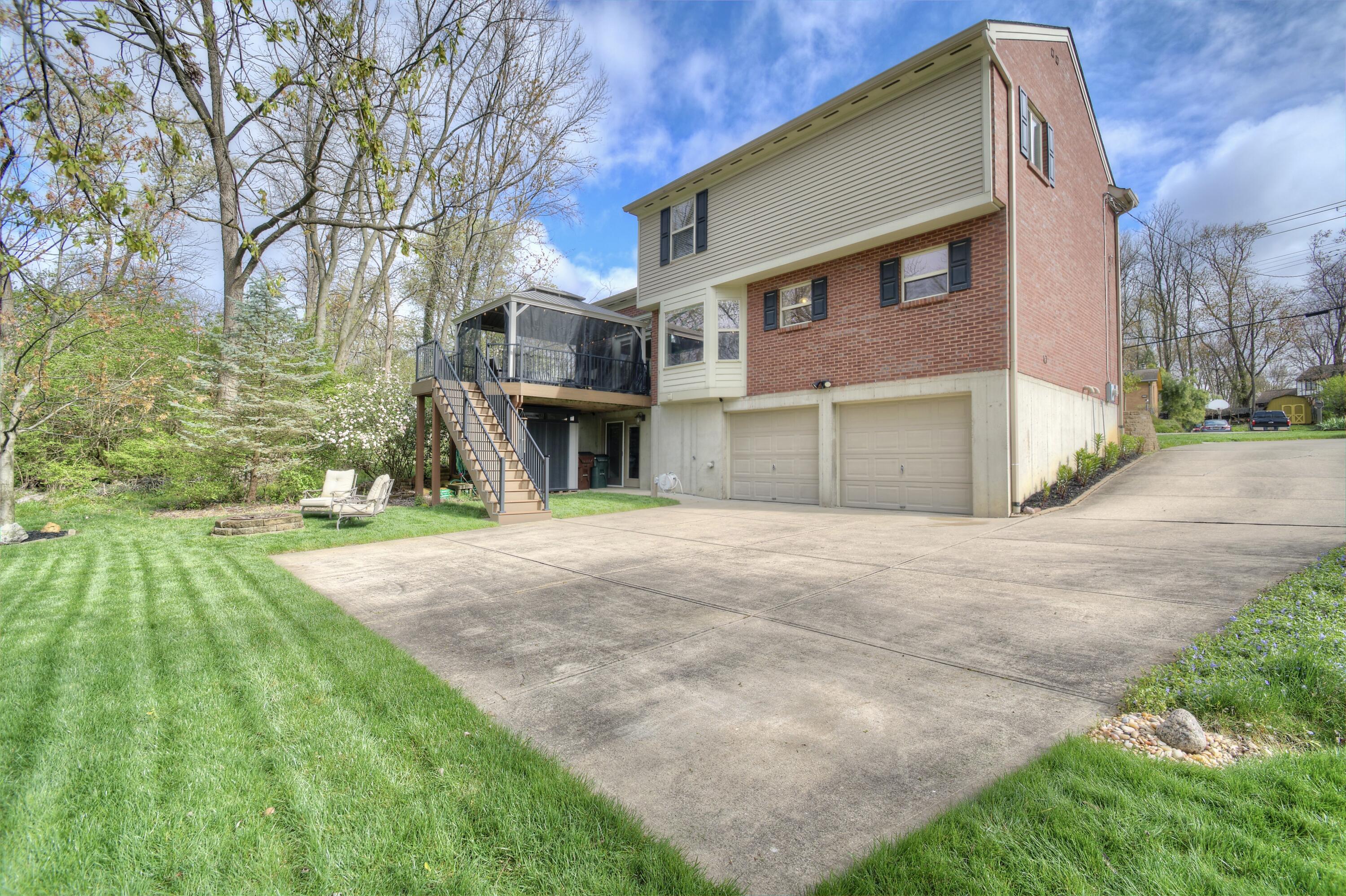 2197 Amsterdam Road Villa Hills, KY 41017 - Photo 4 of 36 Gallery Image 4