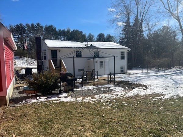 398 Nichols Road Barre, MA 01005 - Photo 4 of 31