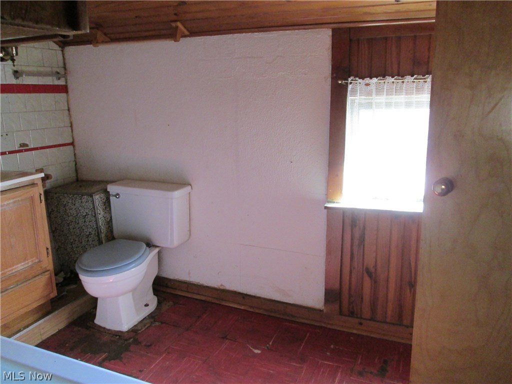 11957 Clay Pike Road Buffalo, OH 43772 - Photo 8 of 11 Gallery Image 8