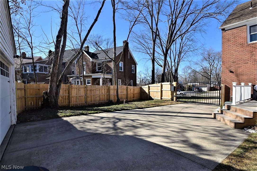 3574 Farland Road University Heights, OH 44118 - Photo 33 of 34 The gate is electric. Perfect for letting your pets out and for comfort.