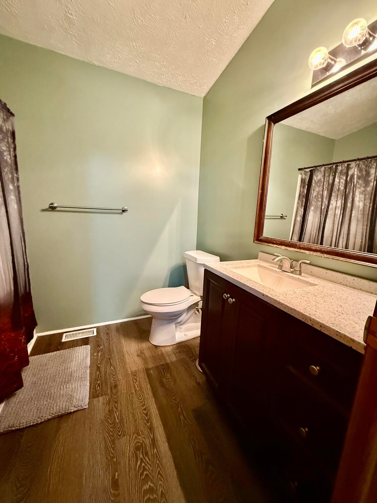 10256 Billman Road Roscommon, MI 48653 - Photo 12 of 27 Primary Full Bath