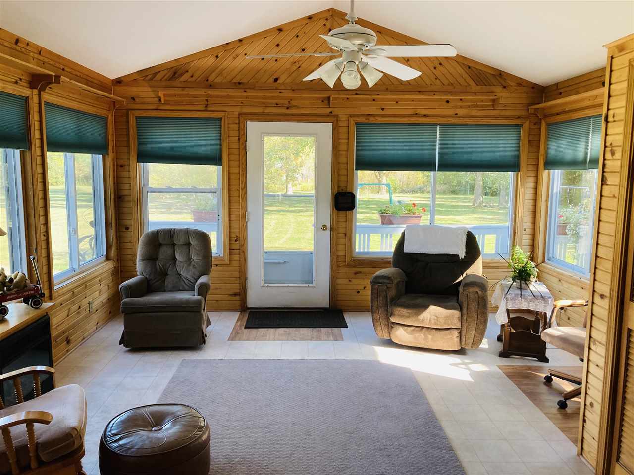 4130 North Mackinaw Road Pinconning, MI 48650 - Photo 18 of 40