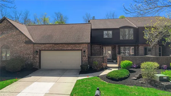 $499,000 | 122 Hidden Ridge Common, Amherst, NY 14221