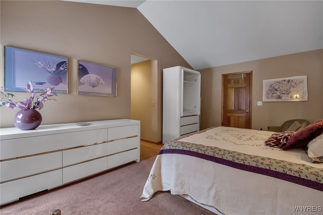 122 Hidden Ridge Common Amherst, NY 14221 - Photo 27 of 36